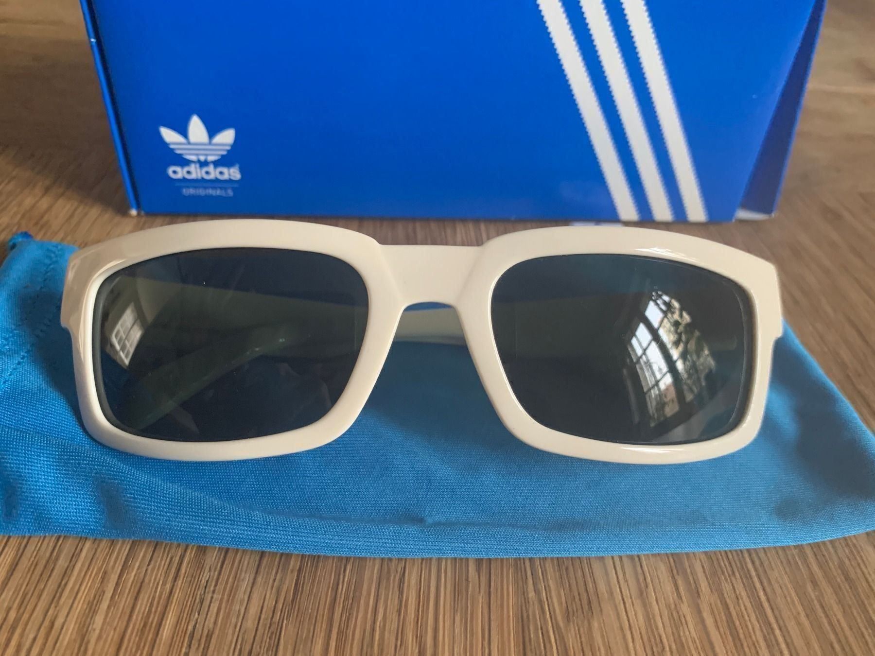 Adidas Occhiali & Lenti: adidas Eyewear curitiba ah22 – Nuovo e nell'imballaggio originale da Bern venduto da SamuelH02 3