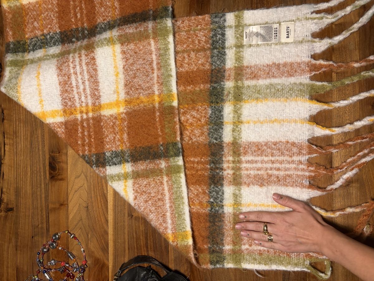 Foulard & Sciarpe: Maxi sciarpa tartan – Usato da Muzzano venduto da lod_vw2v 2