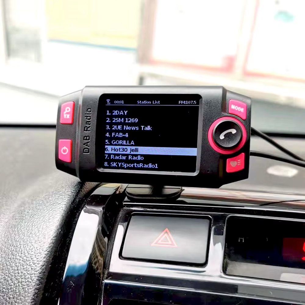 Adattatori: DAB+ Empfänger mit Bluetooth Freisprechfunktion Aux – Nuovo e nell'imballaggio originale da Chiasso venduto da online.shop 1