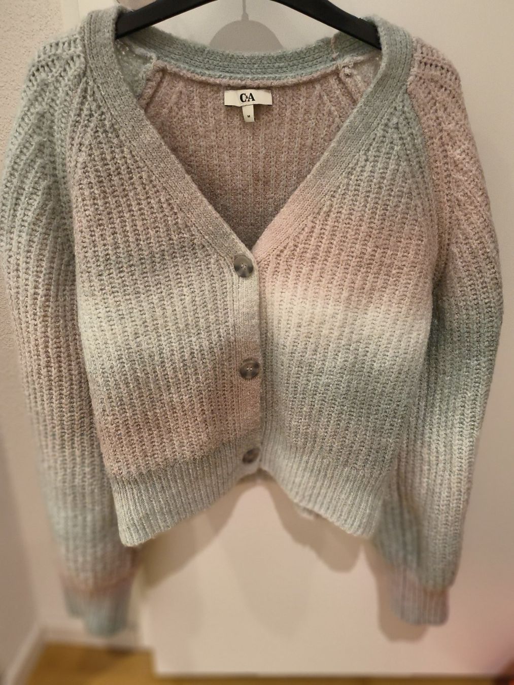 Vestes: Damen Strickjacke Gr M – D'occasion à Gelterkinden par ram_5vkp