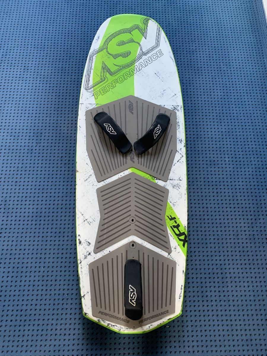 Aquilone: ASV Performance Kiteboard 150cm gebraucht – Usato da Warth venduto da mircostieger