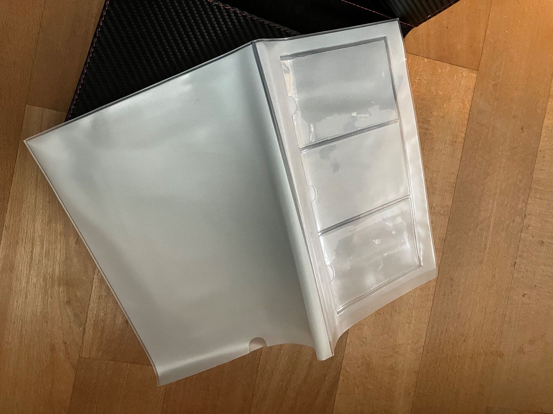 Valises & Sacs: Abarth Grosse Dokumentenmappe in Carbon Look – Neuf avec emballage d'origine à Goldach par SSRConzept 4