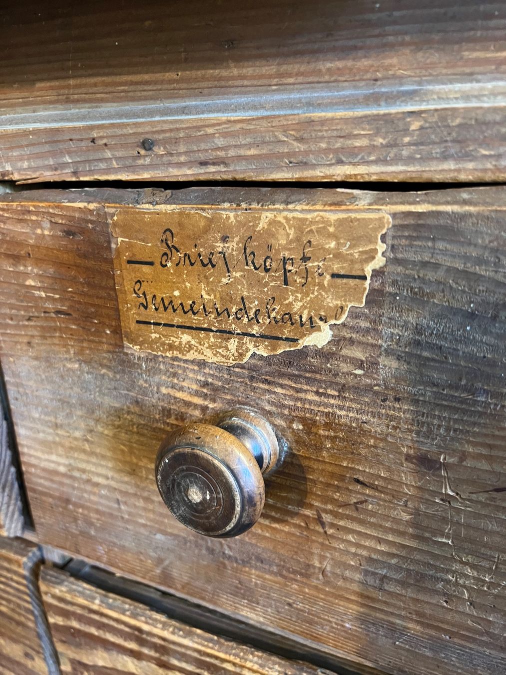 Regale: Antikes Postgestell – Gebraucht aus Ossingen von Blumenrahel 4