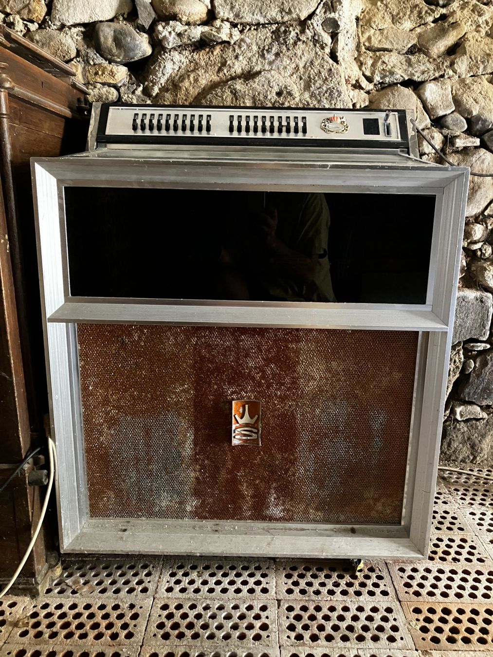 Seeburg Jukebox: Jukebox von Seeburg, Typ ESE100-H5, Golden Jet – Usato da Zürich venduto da SAMOHT8037 4