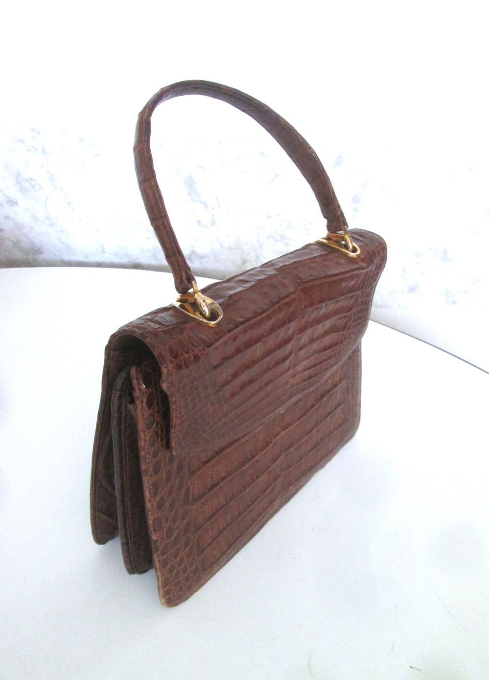 Borse da donna: Vintage-Handtasche aus Leder – Usato da Sementina venduto da babucia