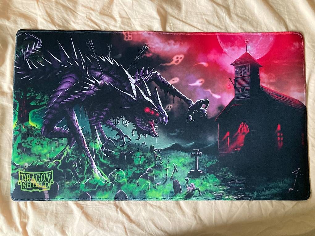 Tappeto da gioco: Limitierte Playmat von Dragon Shield – Usato da Dübendorf venduto da sch_2fhz