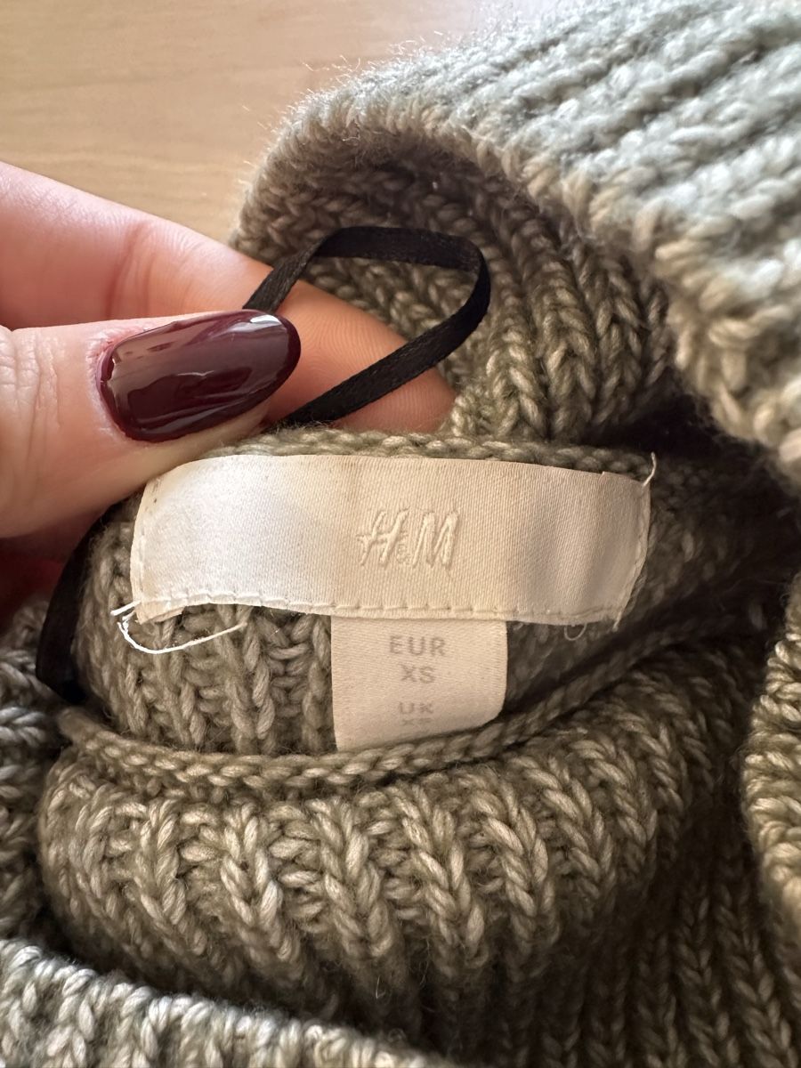 Maglioni & Felpe: Oversized Pullover Gr- S – Usato da Uster venduto da Ninii003 1