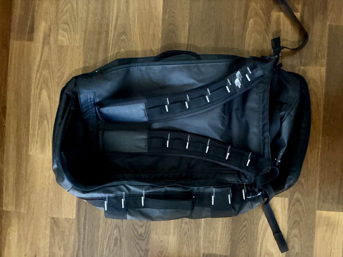 North Face Rucksäcke: The North Face Base Camp Voyager Duffel-Tasche – Neu (gemäss Beschreibung) aus Unterengstringen von vivienneberger