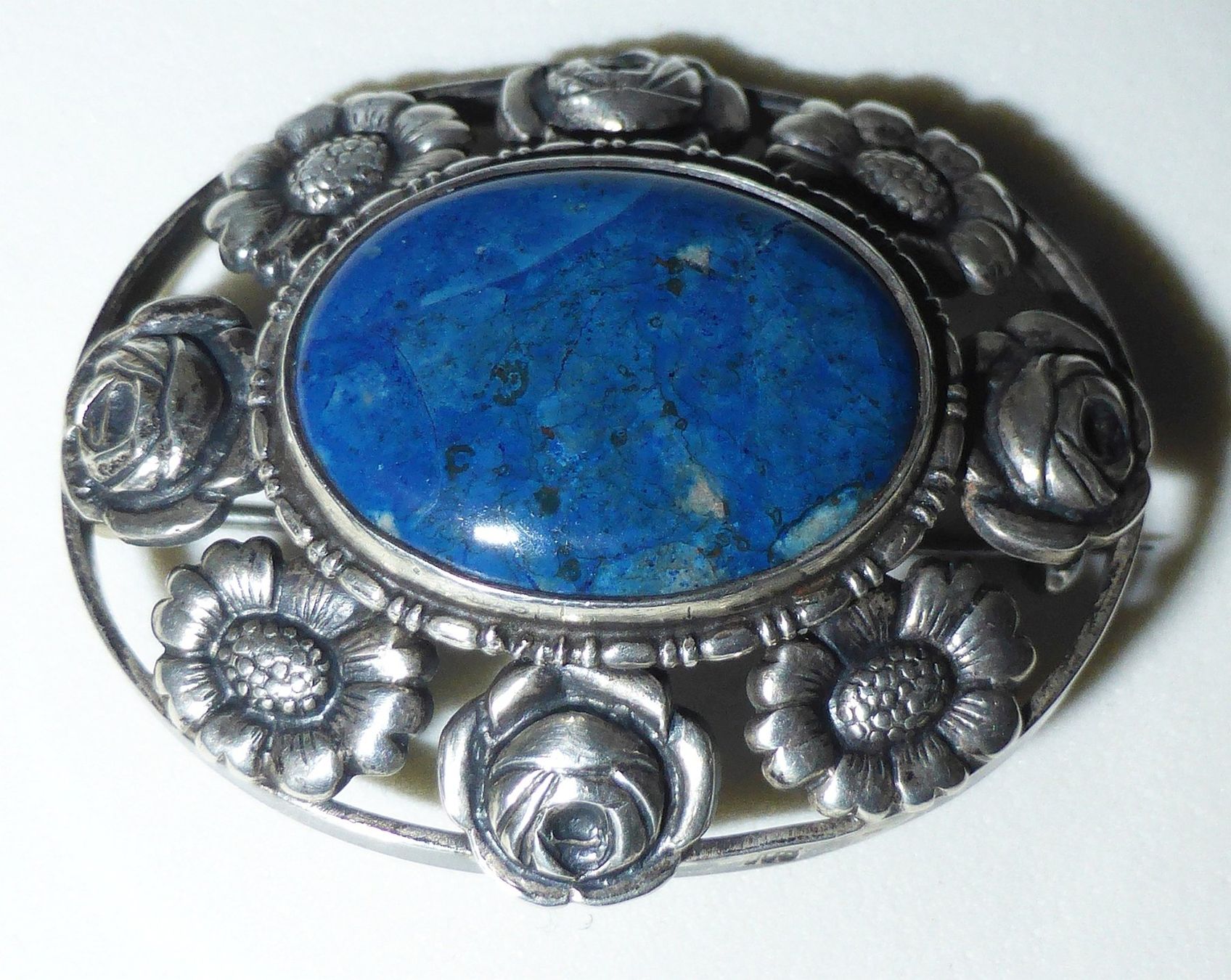 Spille & Fermagli: Wunderschöne Jugendstil-Brosche, Silber mit Lapislazuli – Usato da Sonceboz-Sombeval venduto da Artdecolove 2