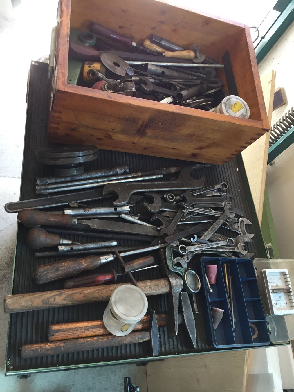 Tutti gli attrezzi: Diverse Werkzeug – Usato da Frenkendorf venduto da BasLie