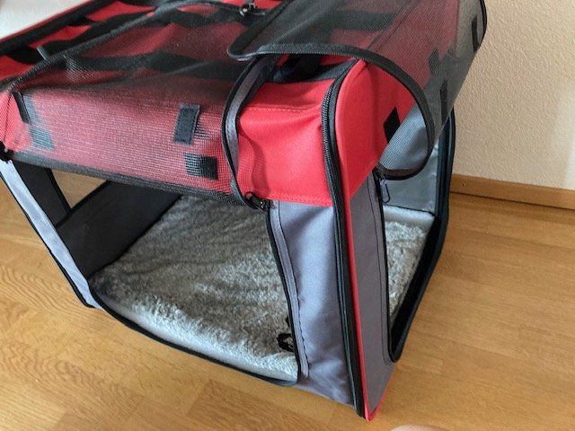Niches, paniers: Faltbare Hundebox, Hundeschlafplatz – Neuf (Voir description) à Uhwiesen par Annettem 1