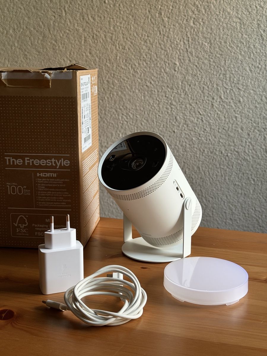 Samsung Vidéoprojecteurs: Samsung Freestyle 2 Smart Projector – Neuf (Voir description) à Zürich par idbronskiy 4