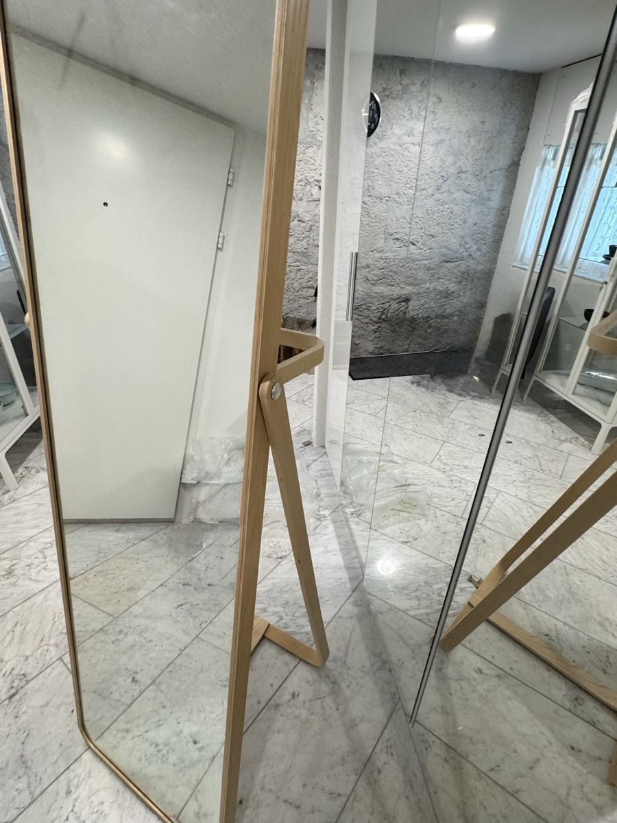 Ikea Miroirs: Standspiegel Ikea – D'occasion à Otelfingen par Hargul 2