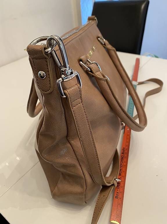 Borse da donna: Armani tasche – Usato da Zürich venduto da MAJAM65 2