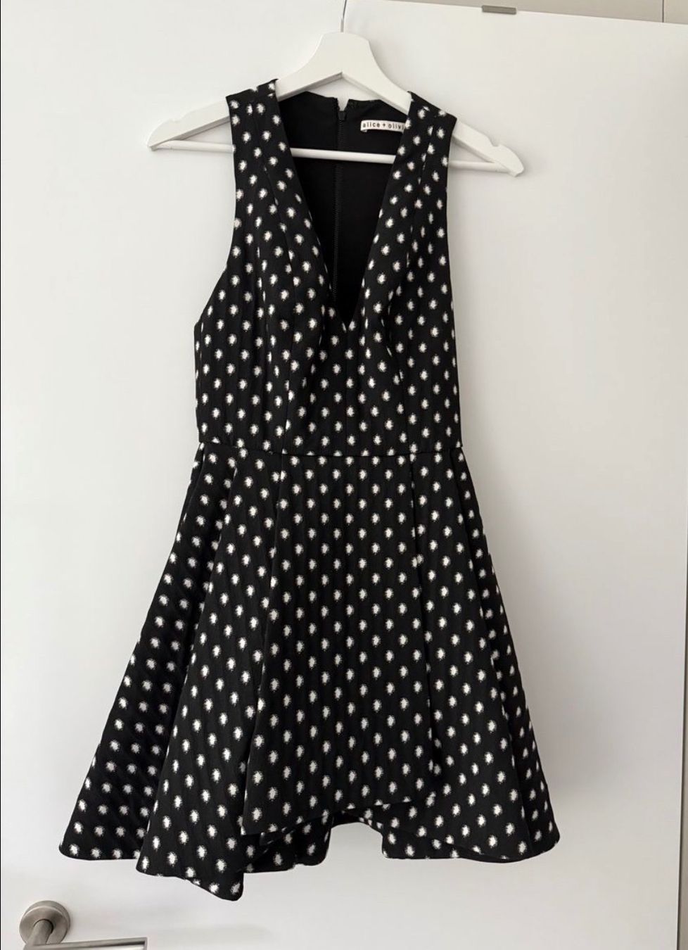 Vestiti: Alice + Olivia Kleid, Gr. US 2 🖤 – Usato da Altendorf venduto da bambi124 1