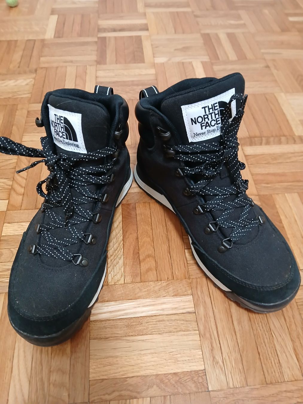 North Face Scarpe da donna: Bottines North Face - taille 40.5 – Nuovo (secondo la descrizione) da Genève venduto da VaVa1979