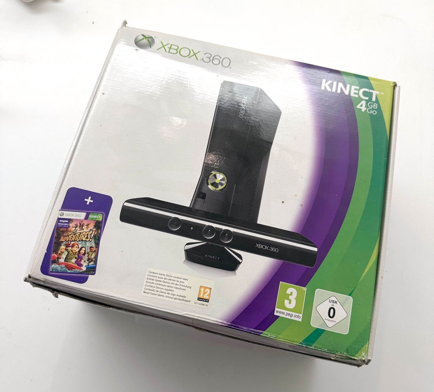 Microsoft Console: Xbox 360 S Slim 4GB Kinect Bundle – Usato da Zürich venduto da Ypar 3