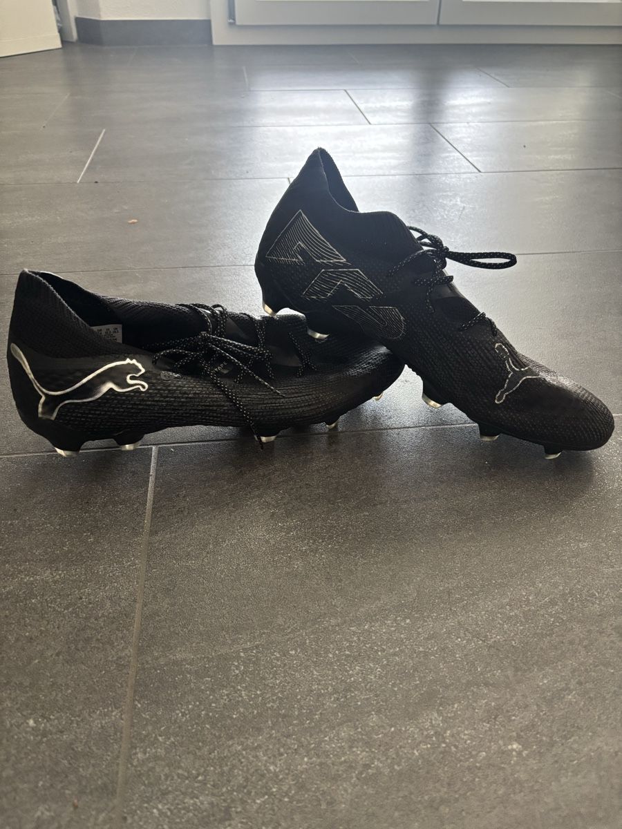 Puma Scarpe da uomo: Fussballschuhe – Nuovo (secondo la descrizione) da Steg im Tösstal venduto da rau_y5b2 1