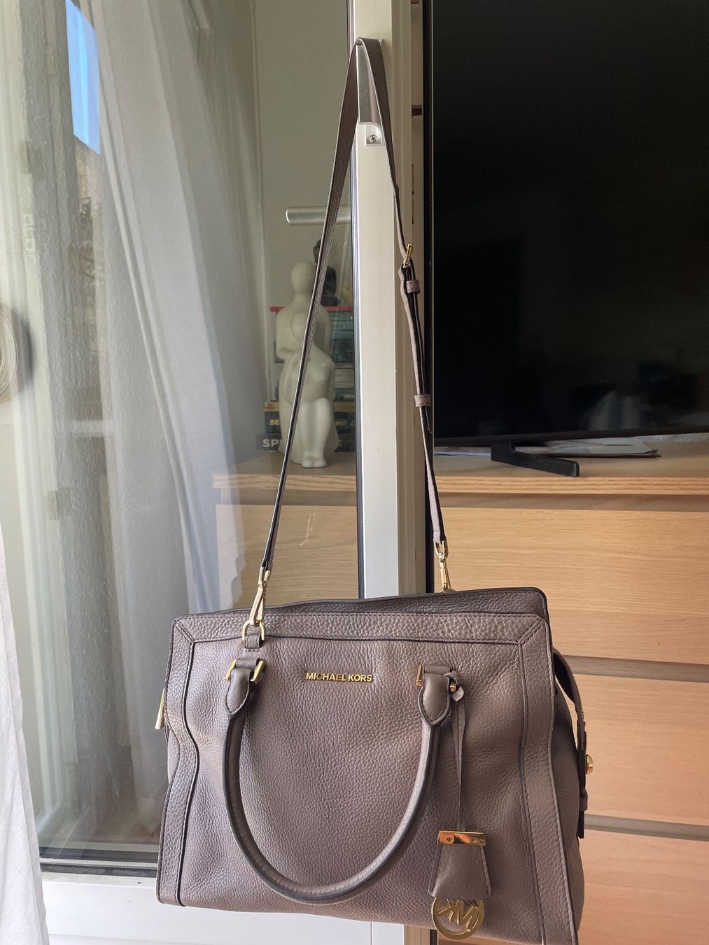 Michael Kors Borse da donna: MICHAEL KORS Handtasche – Nuovo (secondo la descrizione) da Zürich venduto da Angela_Fashion_Lover 1
