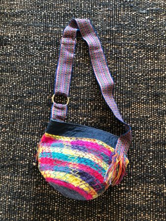 Schultertasche Ethno-Style: Handarbeit