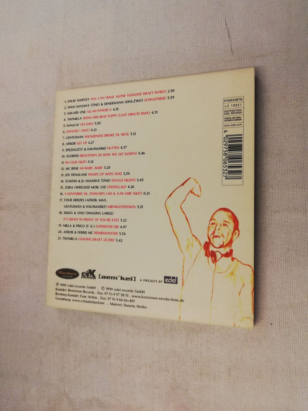 CD: DJ THOMILLA - GENUINE DRAFT – Usato da Bern venduto da Vinylsound.ch 1