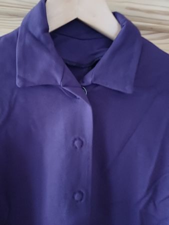 Elegante Damen Blusejacke in Lila, Grösse 36, Top Zustand!