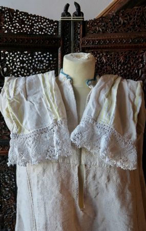 antikes Leinenkleid/ Trachtenhemd, antike Kleidung, Sammeln