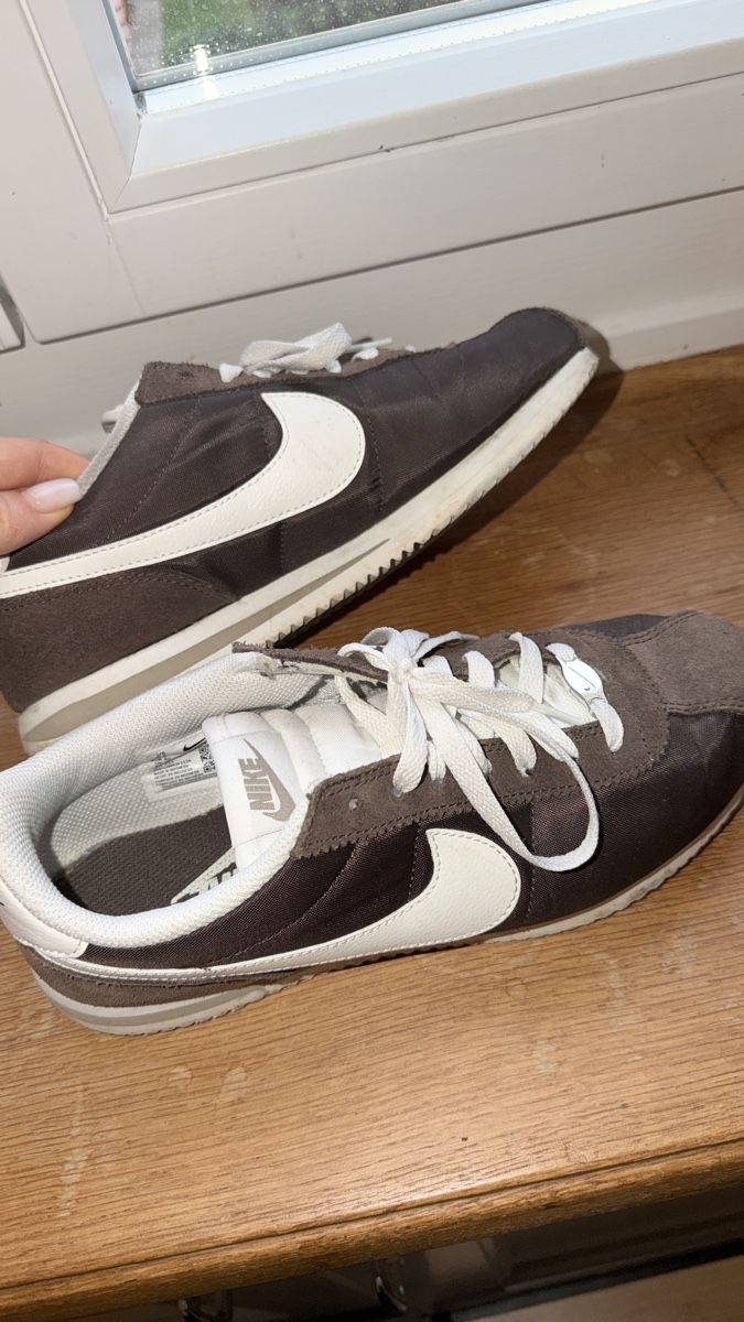 Nike Scarpe da donna: Nike Cortez Braun, Gr. 40 – Usato da Bern venduto da sshueli 5
