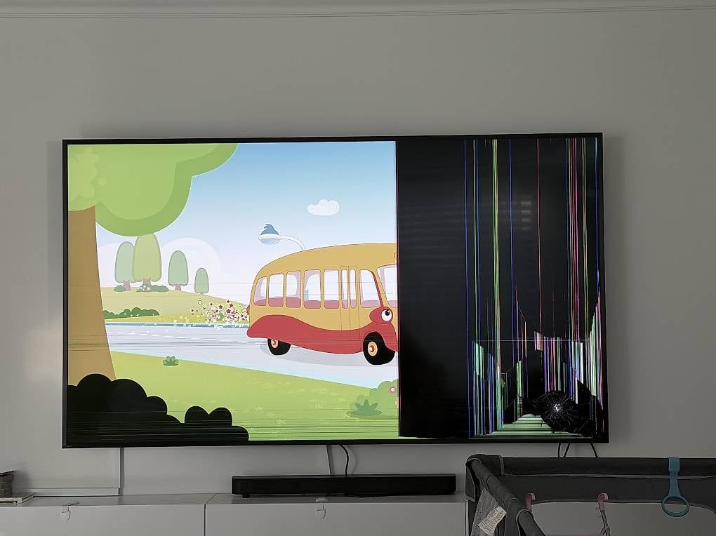 Appareils TV: Sony BRAVIA 8, 98"Defekt, für Bastler oder Ersatzteile – D'occasion à Rümlang par newgeneration1