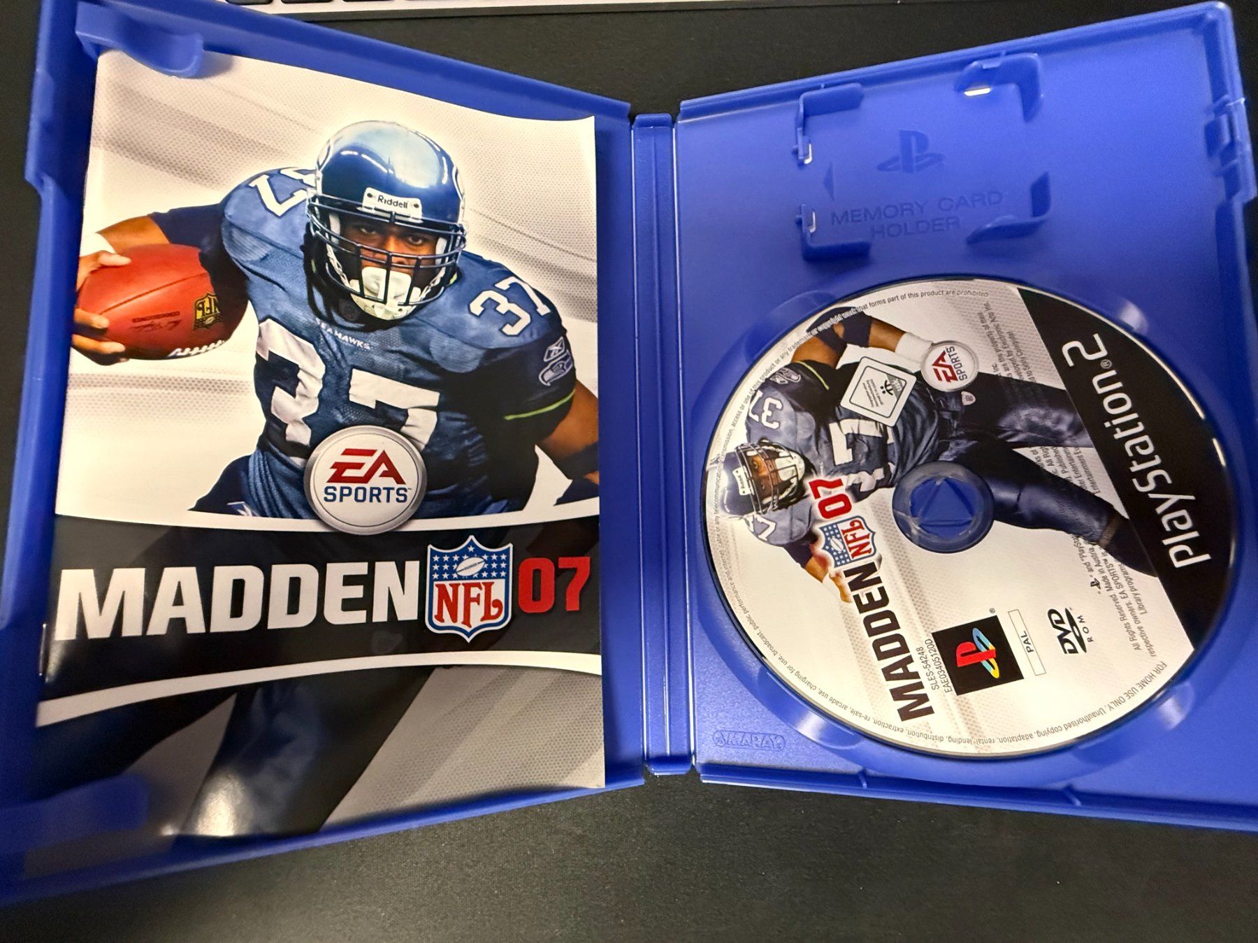 Sony Giochi: Madden NFL 07 - PS2 – Usato da Pont-de-la-Morge venduto da Darfal 1