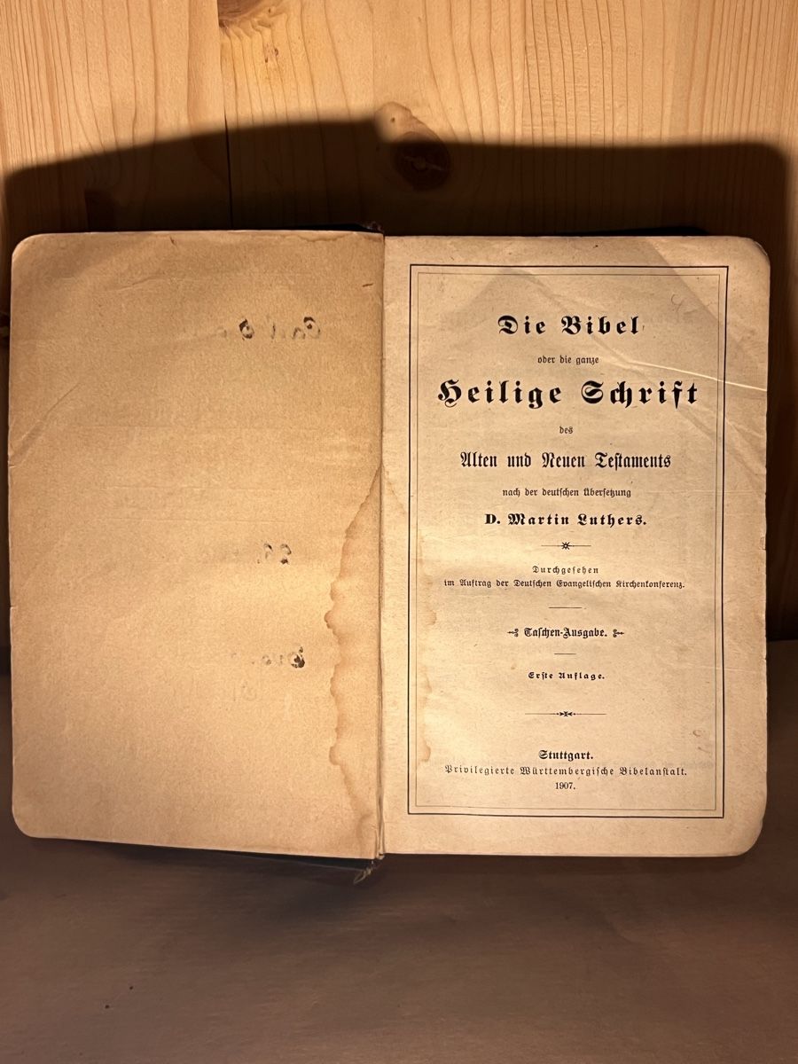 Libri: Alte Luther-Bibel 1907 – Usato da Muralto venduto da dan_pf8r 4