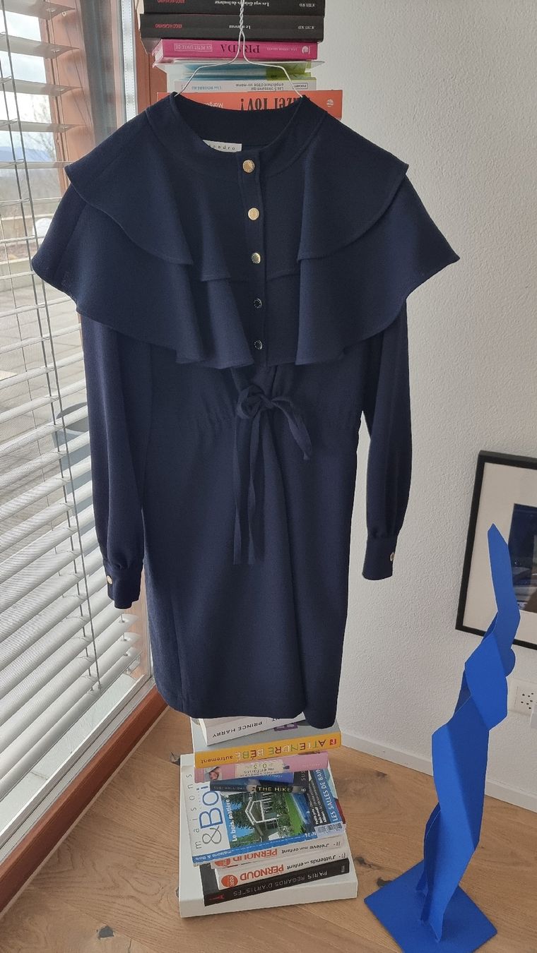 Sandro Vestiti: Kleid in grösse 34 von Sandro – Nuovo (secondo la descrizione) da Biberstein venduto da ameliecimador