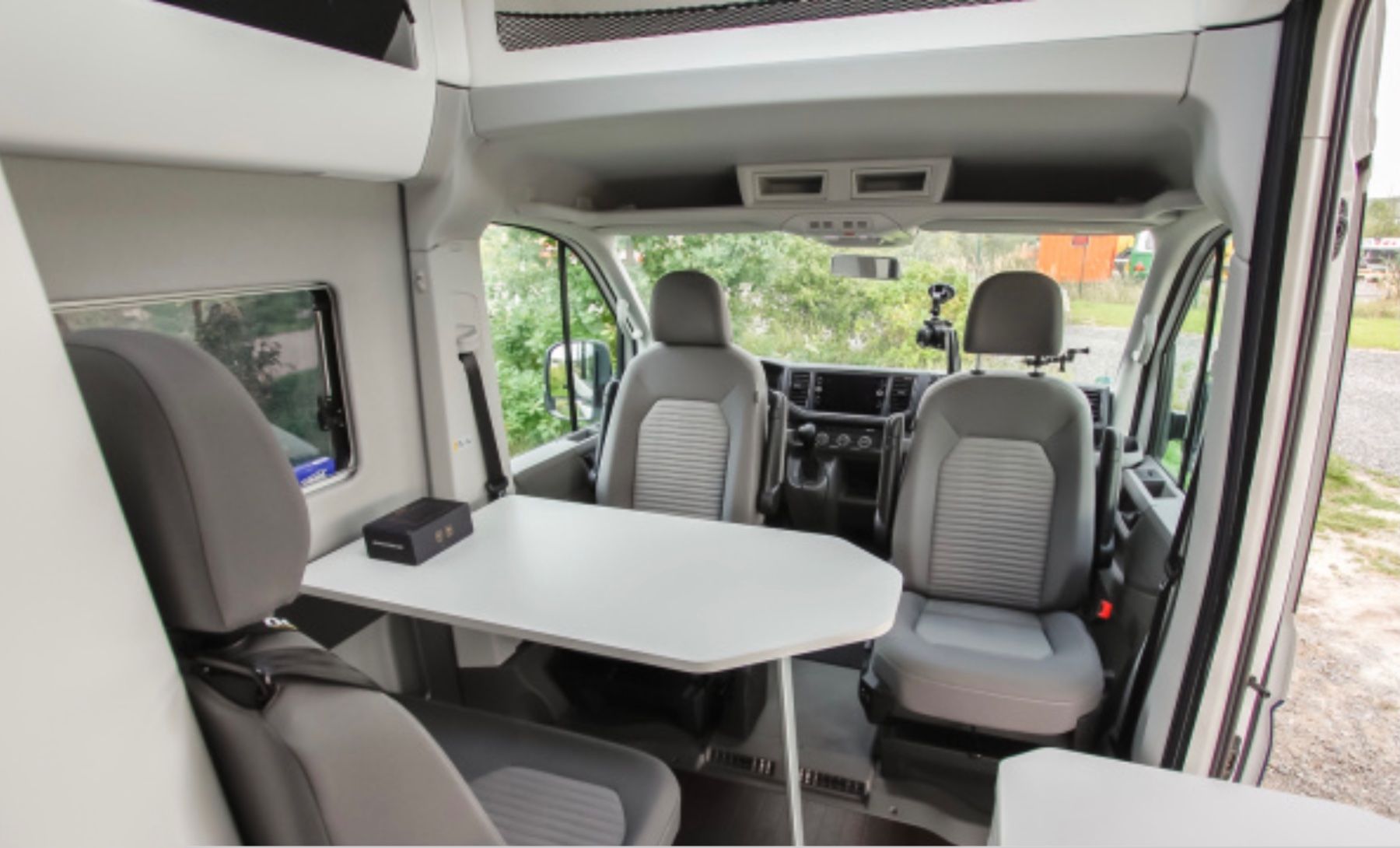 VW Veicoli da campeggio: VW Grand California 680 4x4 – Usato da Lachen SZ venduto da new_y76w 7