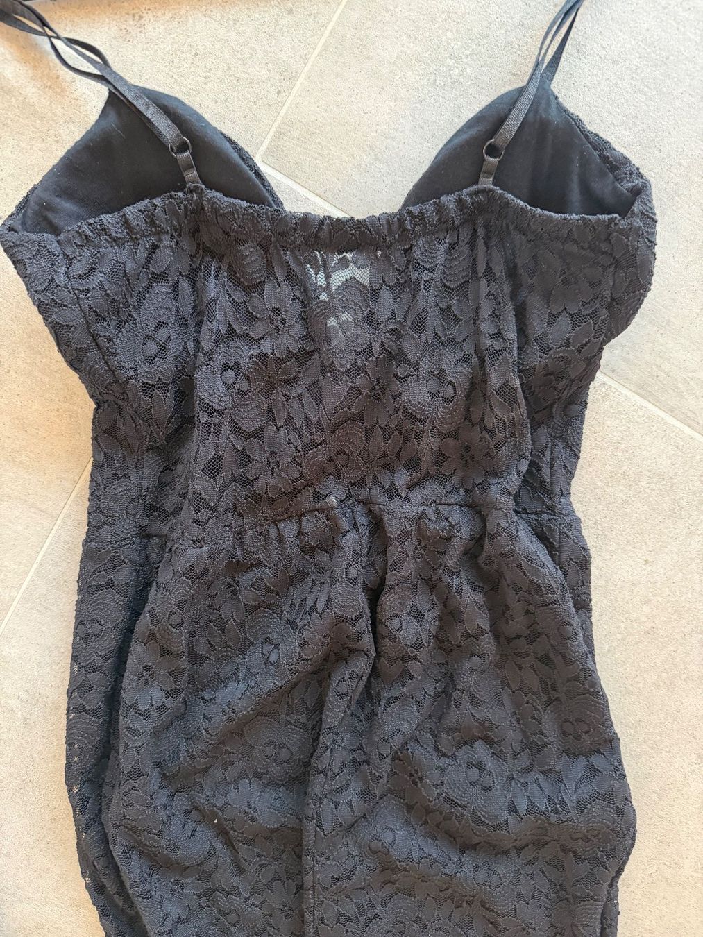 Vestiti: Schönes Spitzenkleid, Grösse 34/36, Schwarz – Usato da Rüti ZH venduto da Windgirl78 4