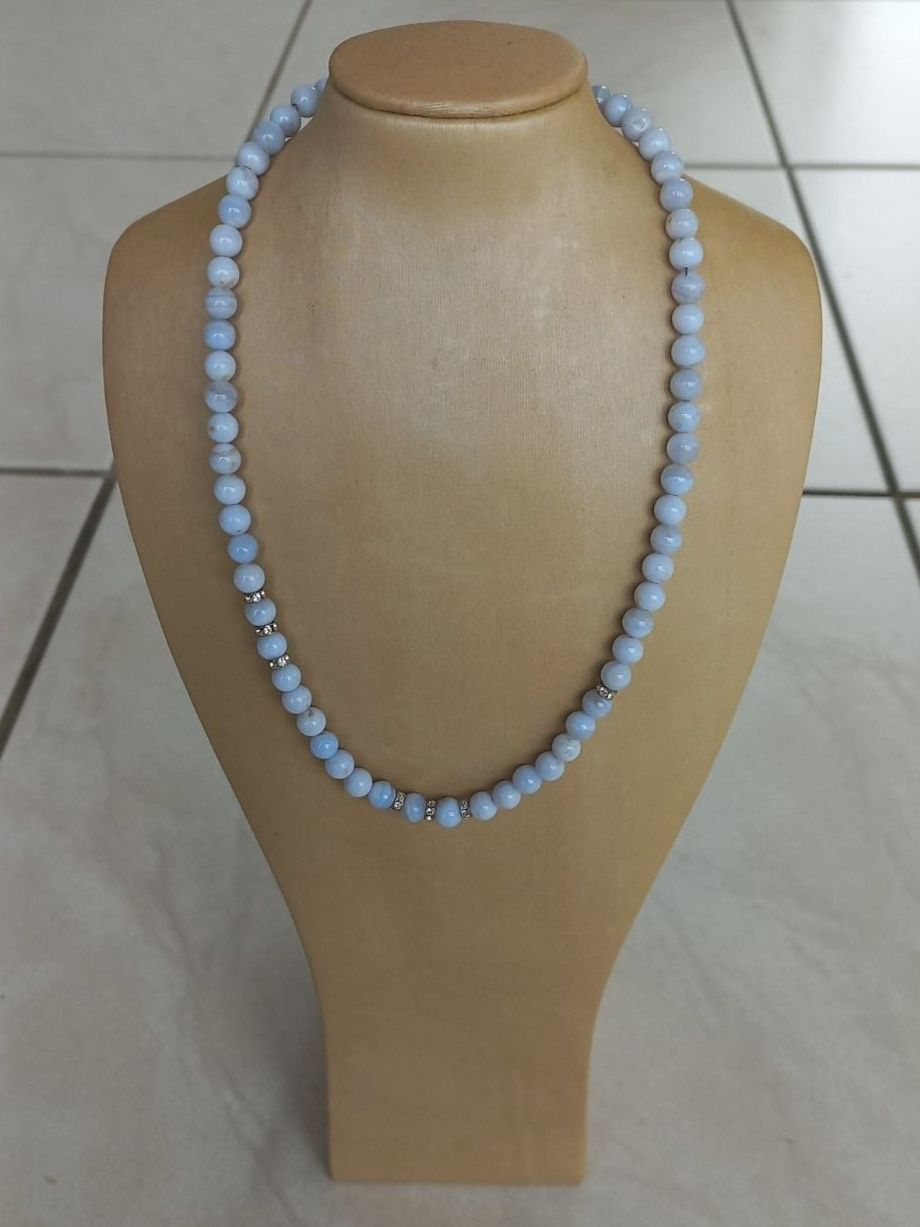 Catenine: Calcedon  hellblau, Halskette 42cm – Nuovo e nell'imballaggio originale da Winistorf venduto da acreativ