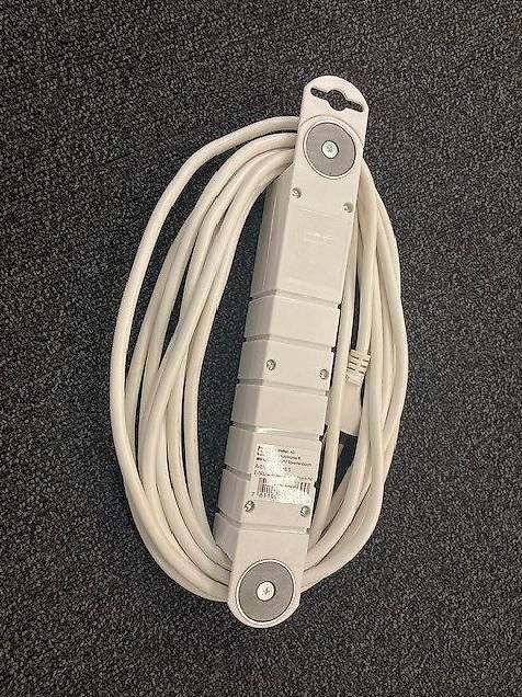 Stecker: Steckdosenleiste Steffen weiss mit Magnet – Gebraucht aus Glattpark(Opfikon) von humanpro 1