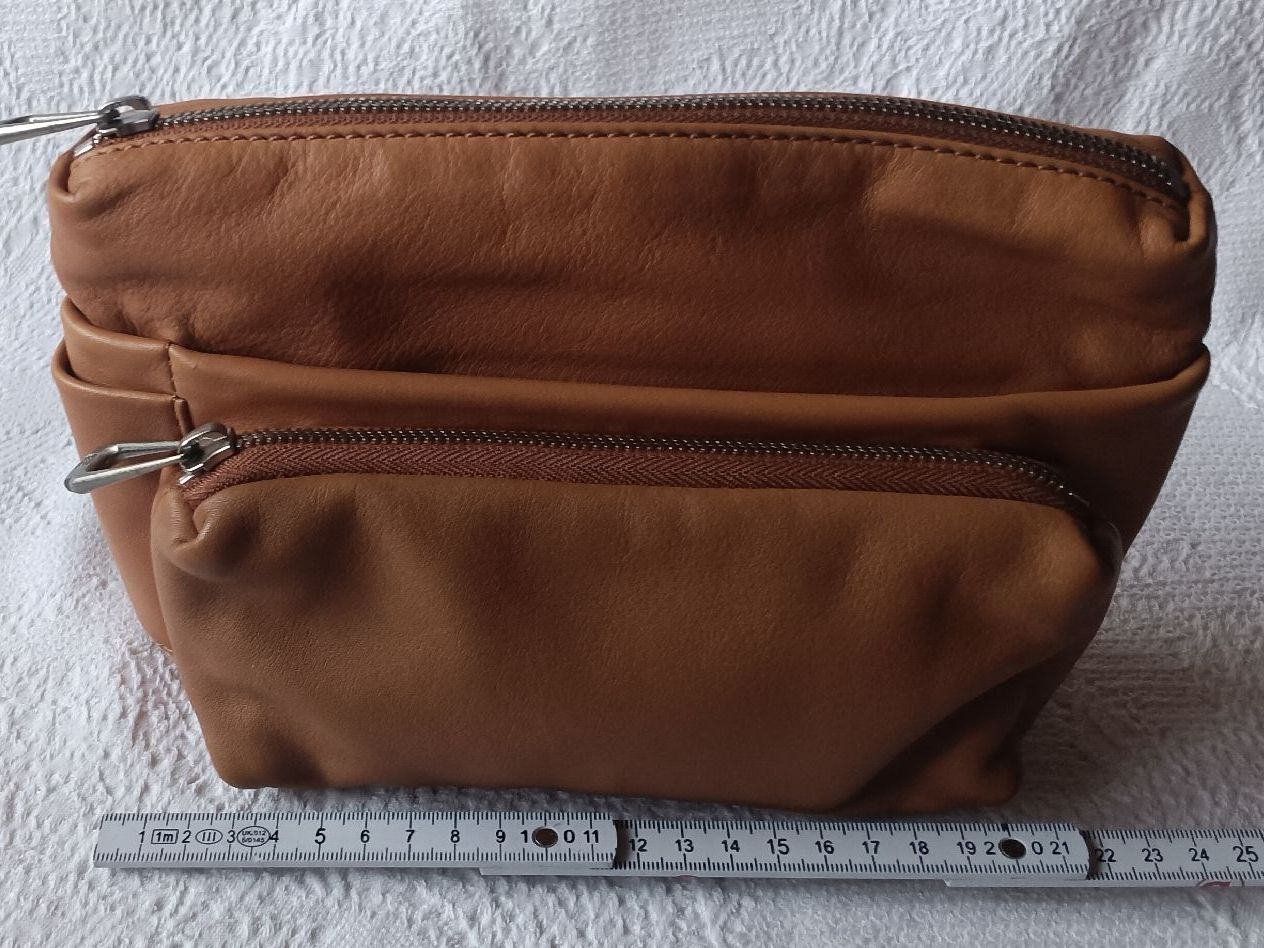 Navyboot Borse: Lederbeutel von Navyboot, neu. – Nuovo (secondo la descrizione) da Maienfeld venduto da Andyr44