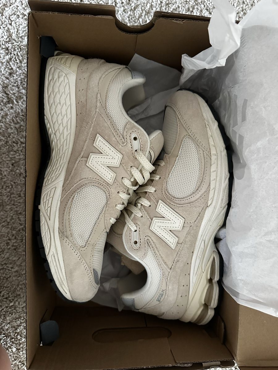 New Balance Scarpe da uomo: Basket New balance beige – Usato da Evilard venduto da zoe.mrsg