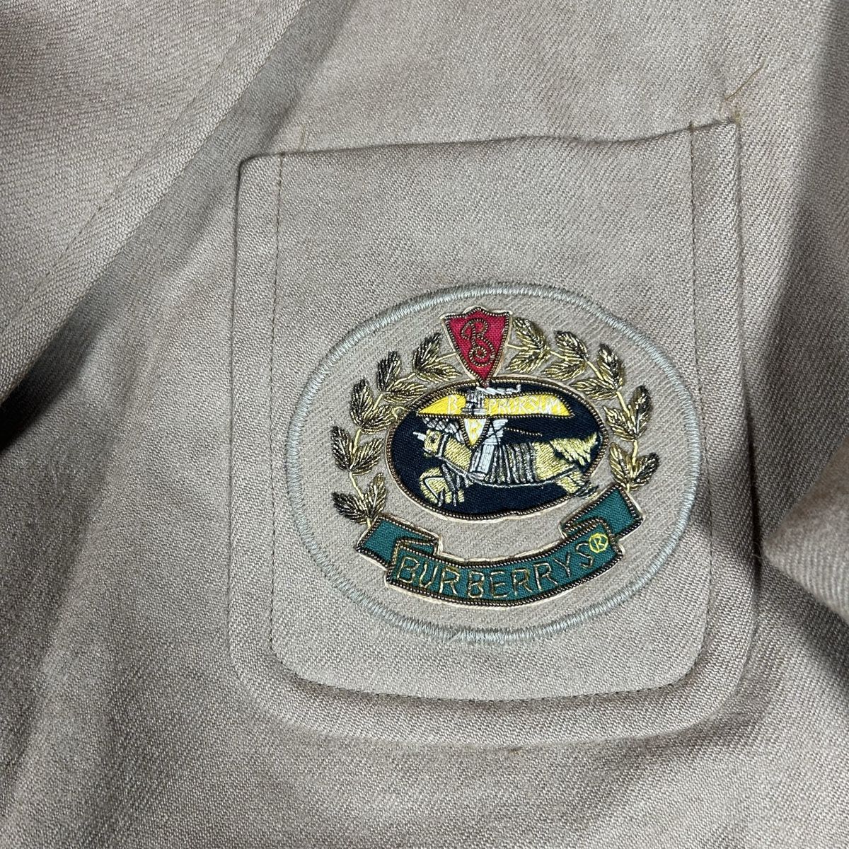 Anzüge: Burberry 1980 – Neu (gemäss Beschreibung) aus La Sagne NE von Matlasape 6