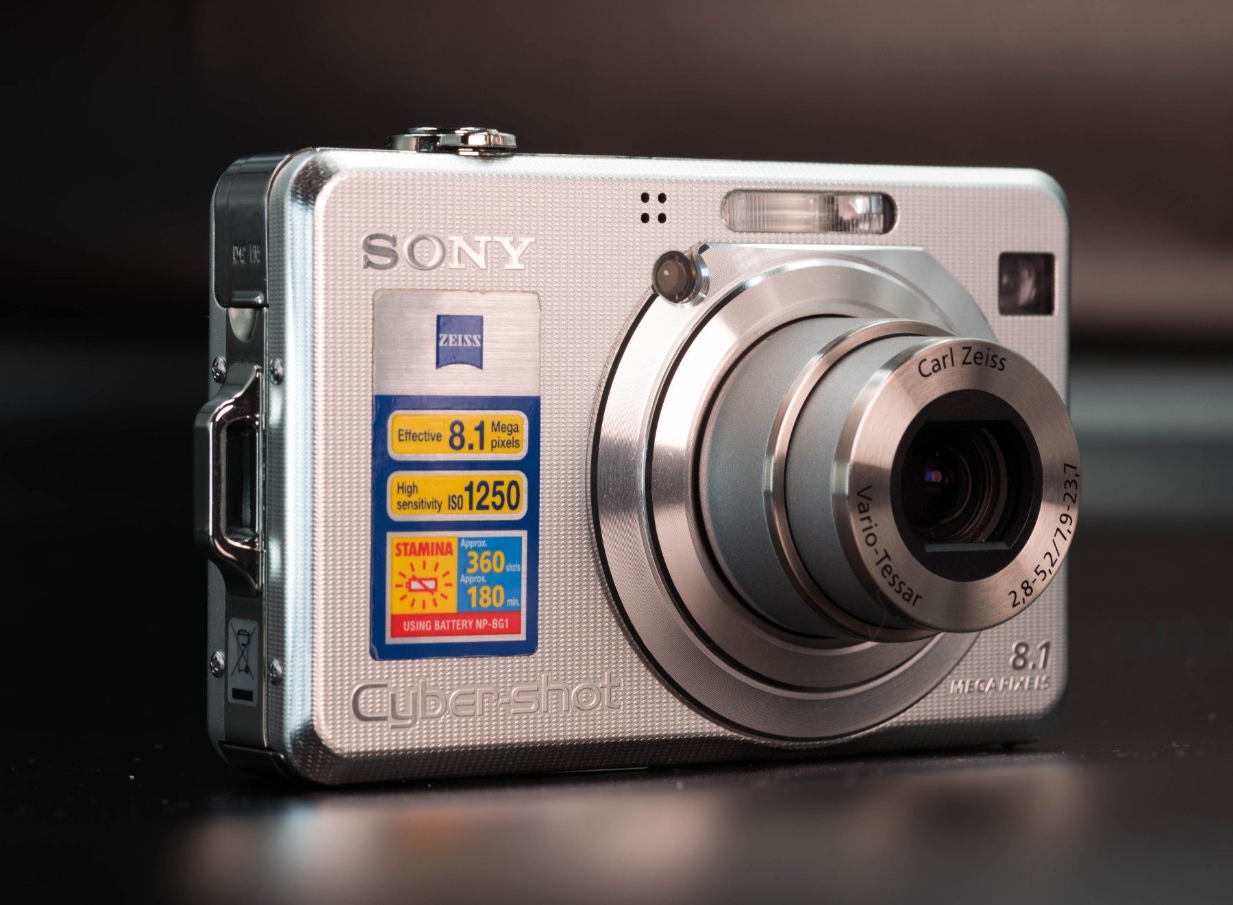 Sony Fotocamera: Sony DSC-W100 Digitalkamera / 1.8-inch Sensor – Usato da Thörishaus venduto da vintagger