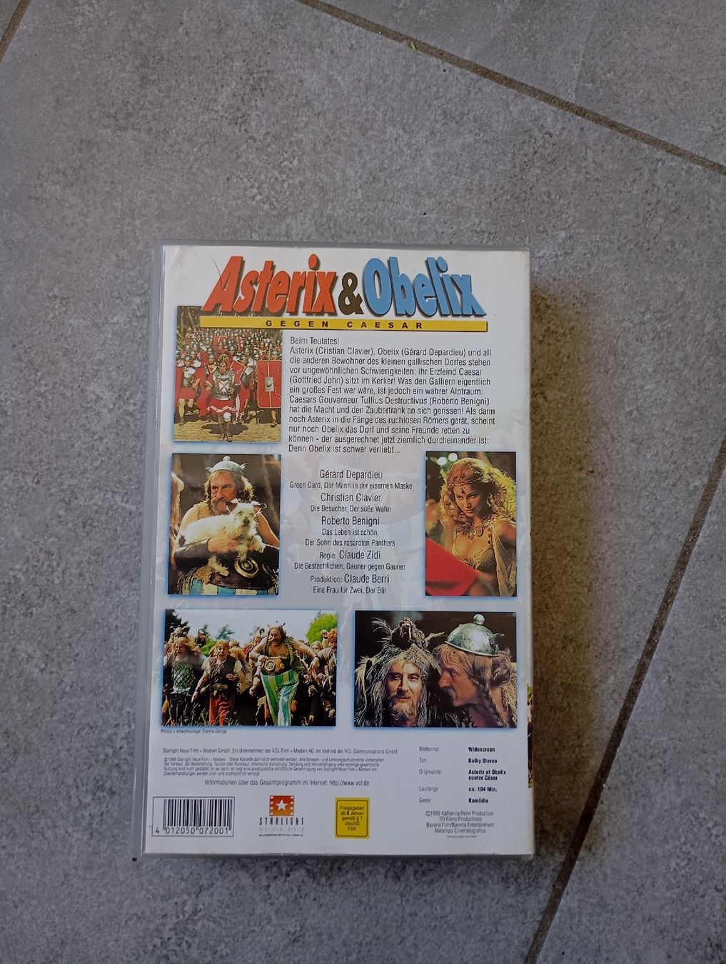 Tutti i VHS: VHS Film Asterix & Obelix gegen Caesar – Usato da Buchrain venduto da larissaa__x 2
