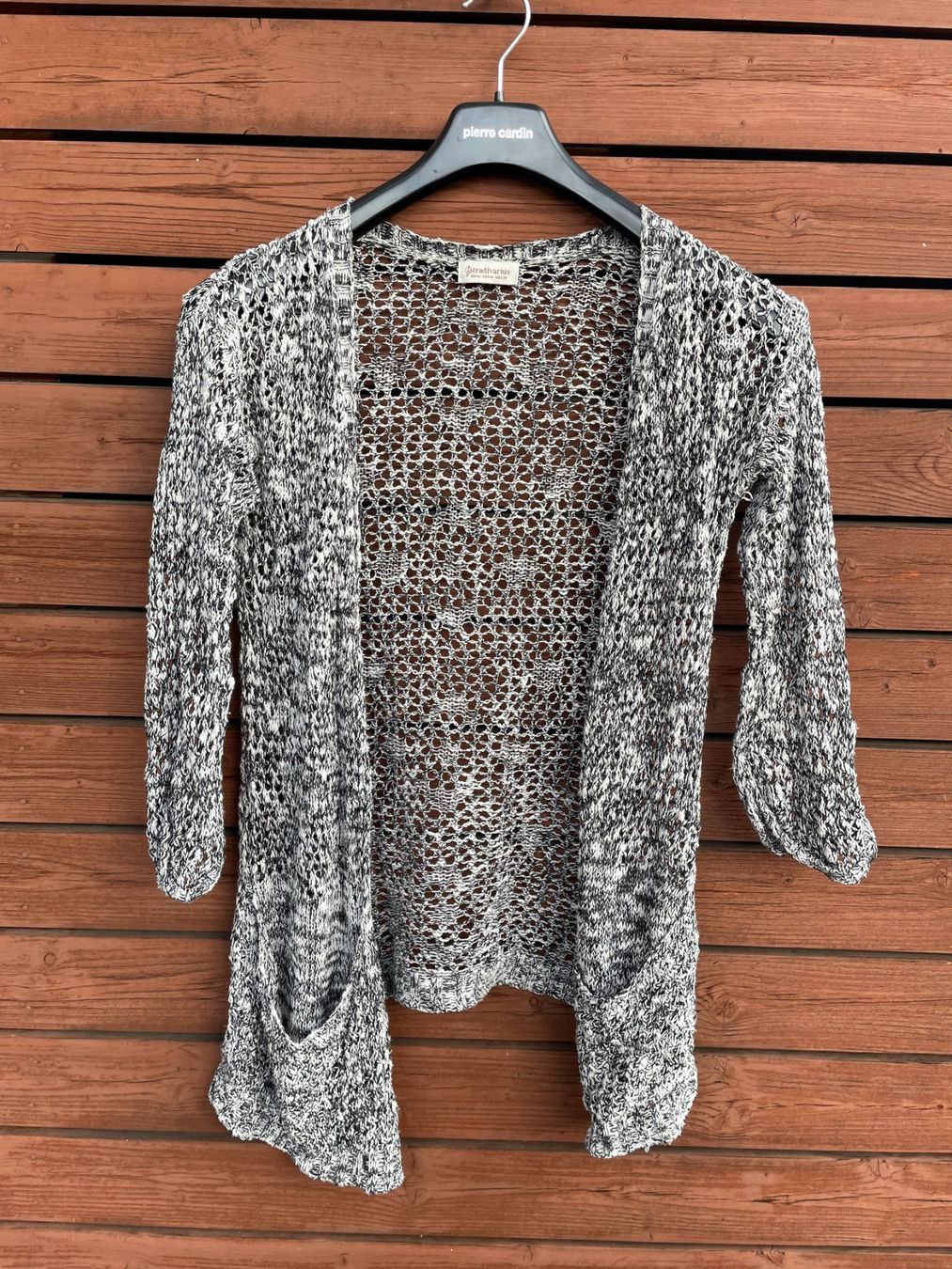 Stradivarius Giacche: Strickjacke von Stradivarius / Grösse M – Usato da Zofingen venduto da angito