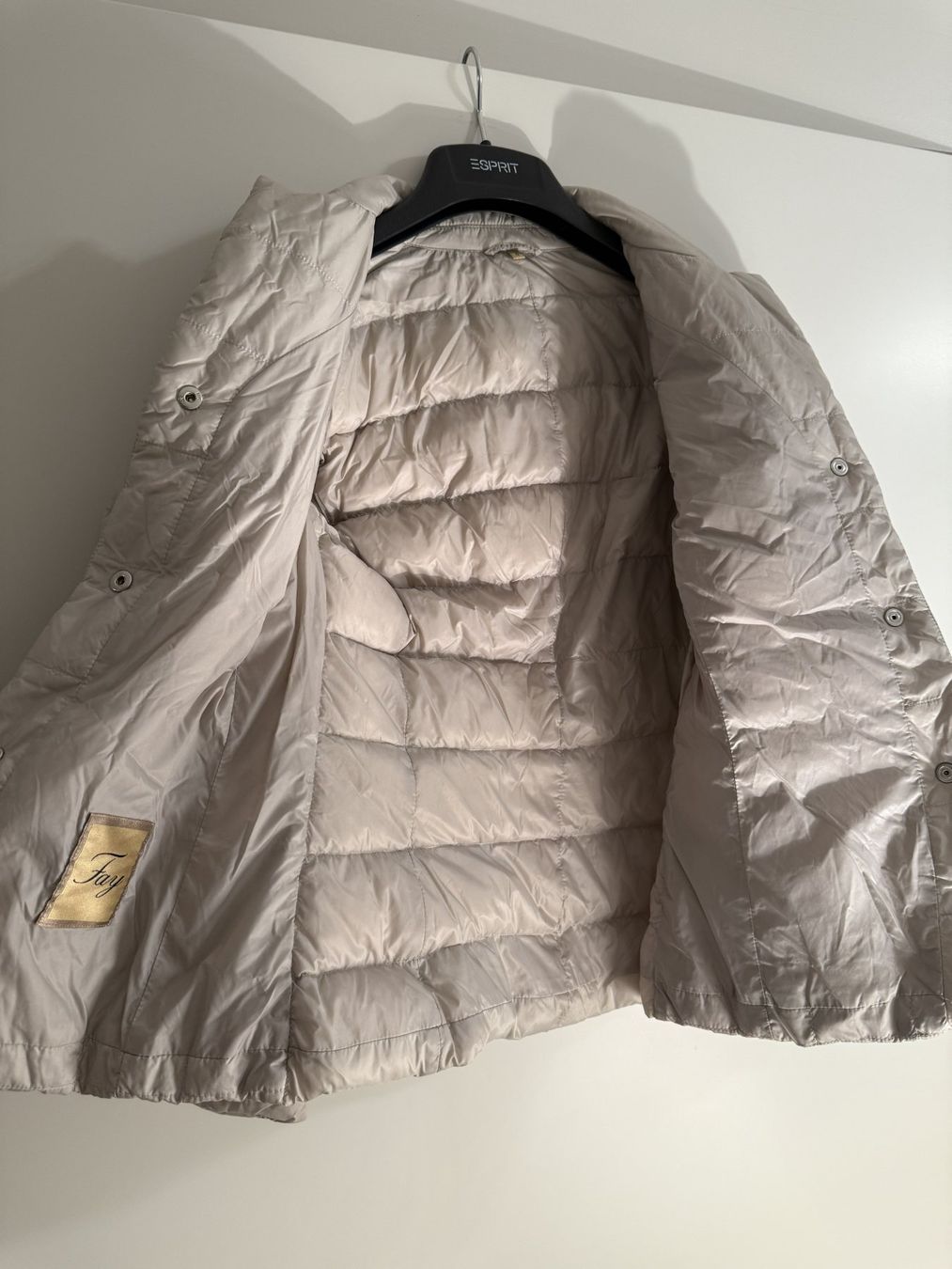 Fay Jacken: Fay Damen Steppjacke beige/taupe Gr. S – Gebraucht aus Zürich von SEDRAEN 5