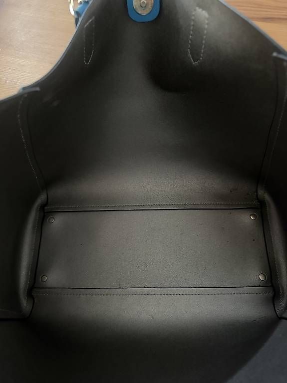 Sacs femmes: Leder Tasche Coccinelle  – D'occasion à Klingnau par Trappola 2