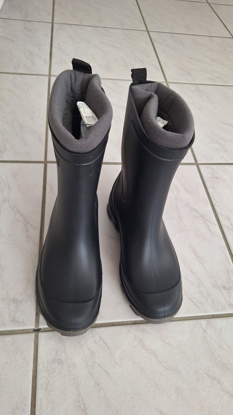 Scarpe per ragazzi: Gummistiefel Gr. 33/34 – Usato da Biberist venduto da rospel