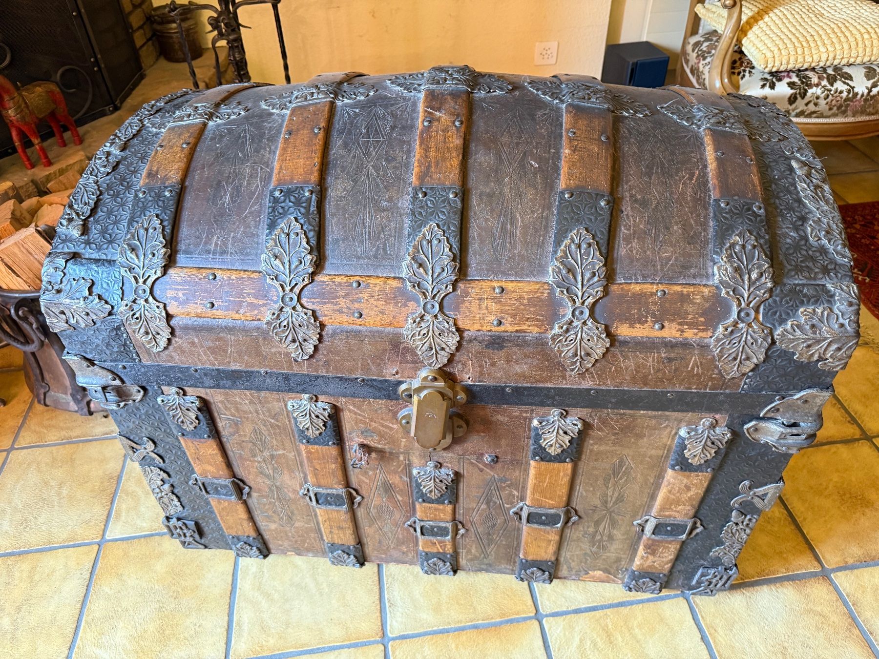 Truhen: Alter Reisekoffer Truhe – Gebraucht aus Glattbrugg von Xena14 6