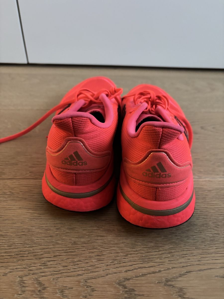 Adidas Chaussures femmes: Baskets Adidas – D'occasion à Petit-Lancy par Minimaquoi 2