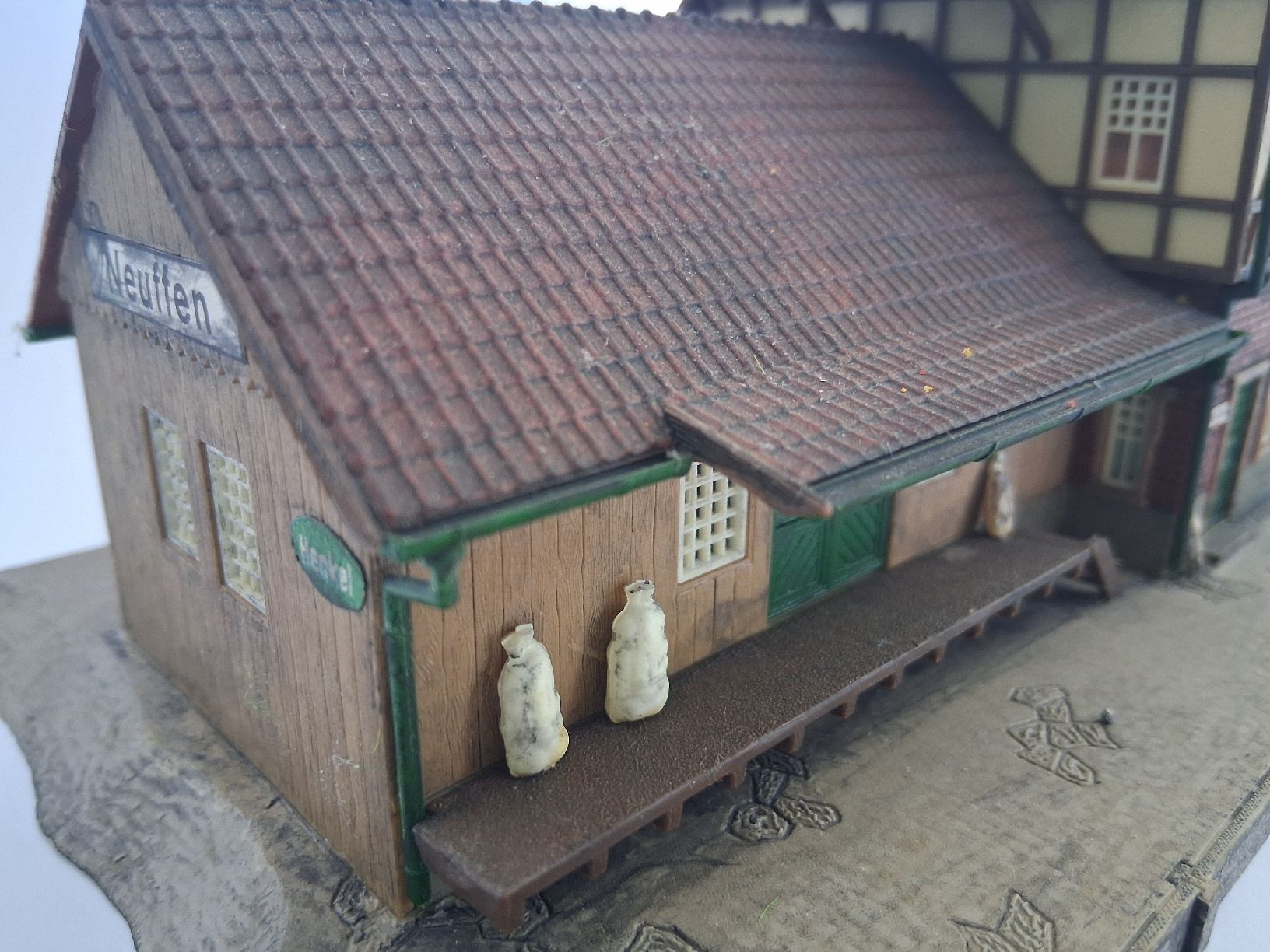 Modelleisenbahnen: Bahnhof Neuffen H0 – Gebraucht aus Aeschi SO von git_l8rn 3