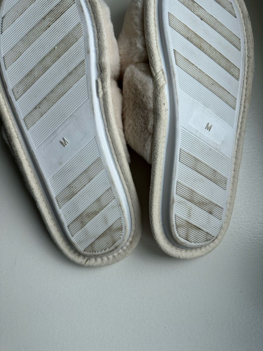 Scarpe da donna: Warm ecru white / beige house shoes – Nuovo (secondo la descrizione) da Uster venduto da Monika_OB 6