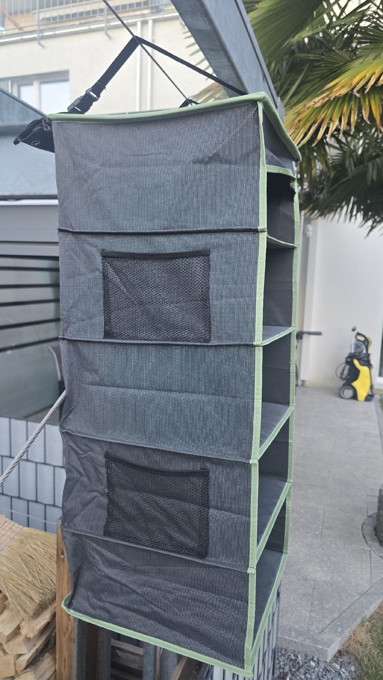 Regale: Multifunktions-Organizer – Gebraucht aus Dornach von Shipyard 3
